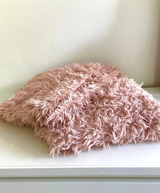 Dreamy Faux Fur Throw - Laurel & Mayfair